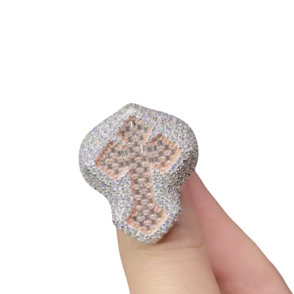 BAGUETTE CROSS RING