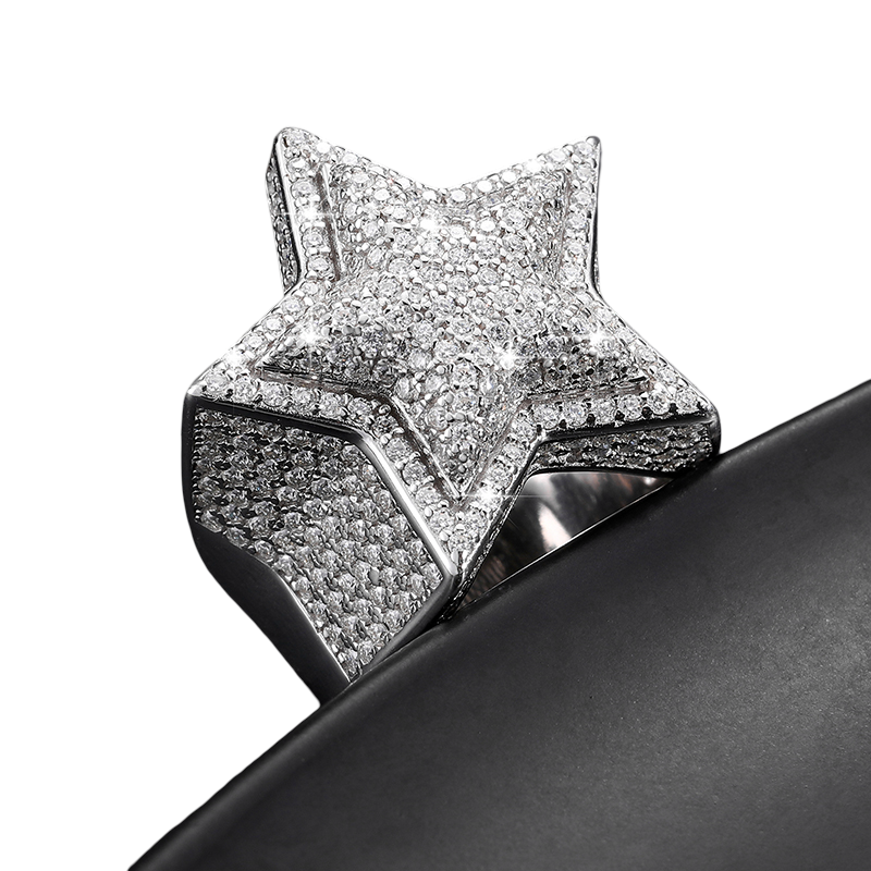 STAR RING