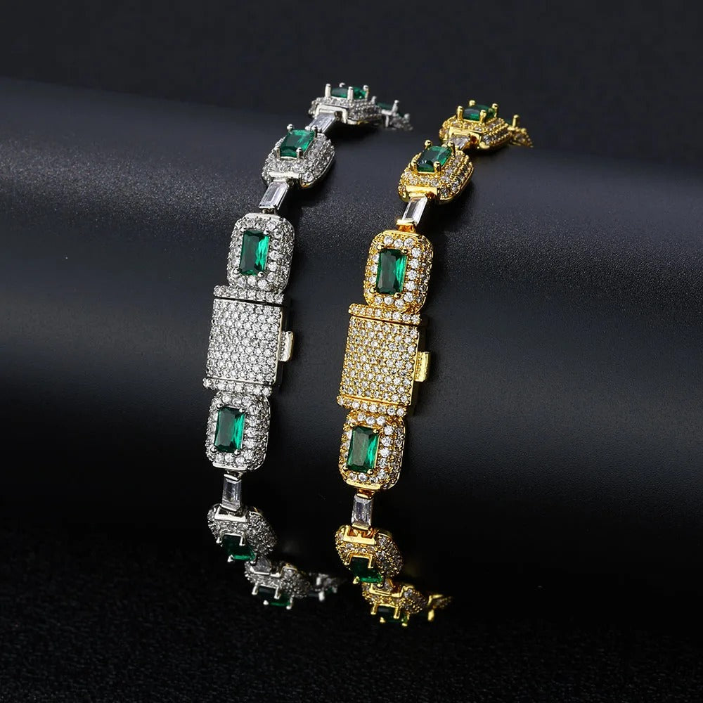ICED EMERALD BRACELET